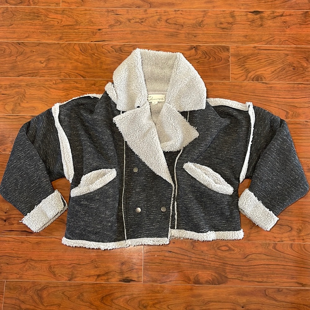 COPY - NWOT Vintage Havana Gray Button Up Fleece Teddy Jacket Coat